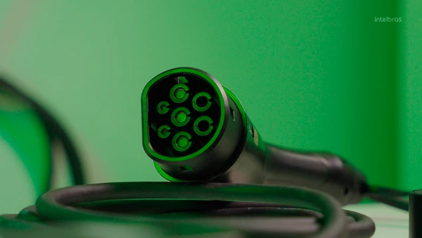 INTELBRAS - PORTABLE CHARGER